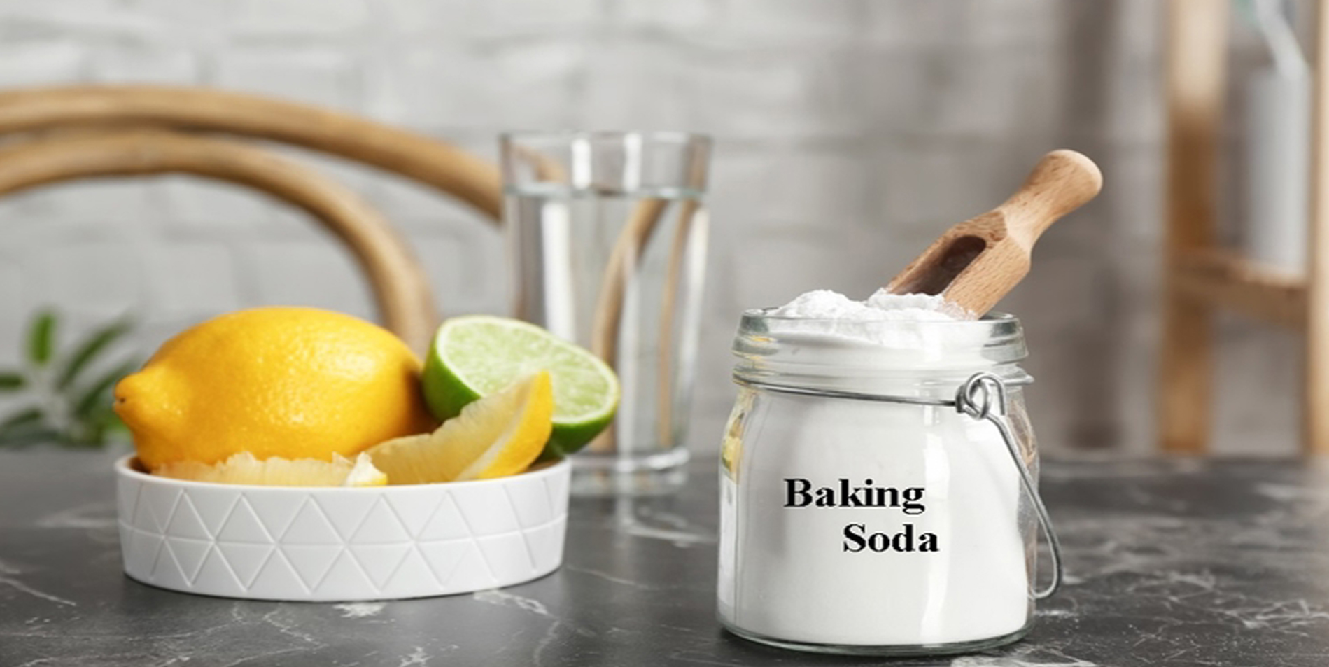 Baking soda, the secret of soft clothes and shiny dishes