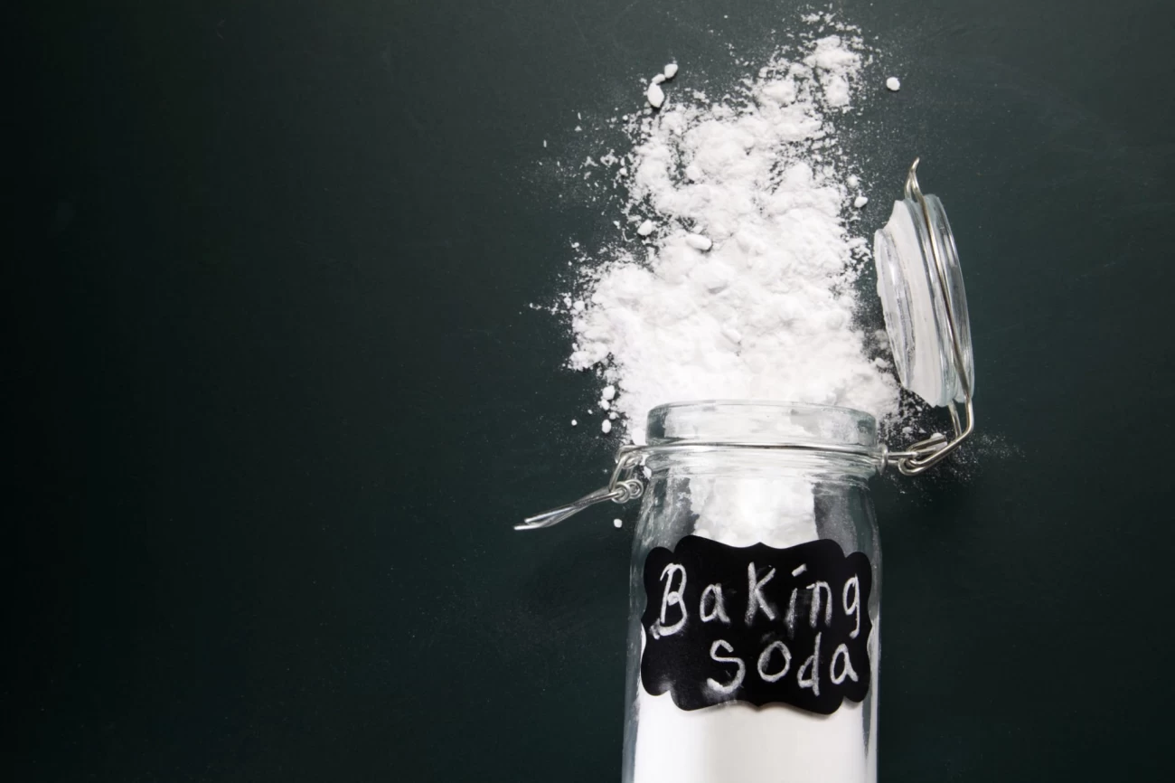 The effect of temperature and humidity on the performance of baking powder